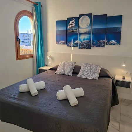 Apartment Aqua Sun Geranios By Helloapartments