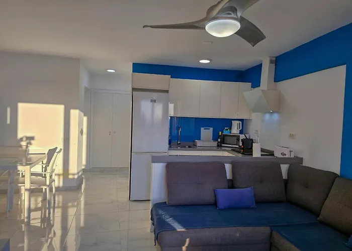 Aqua Sun Geranios By Helloapartments *