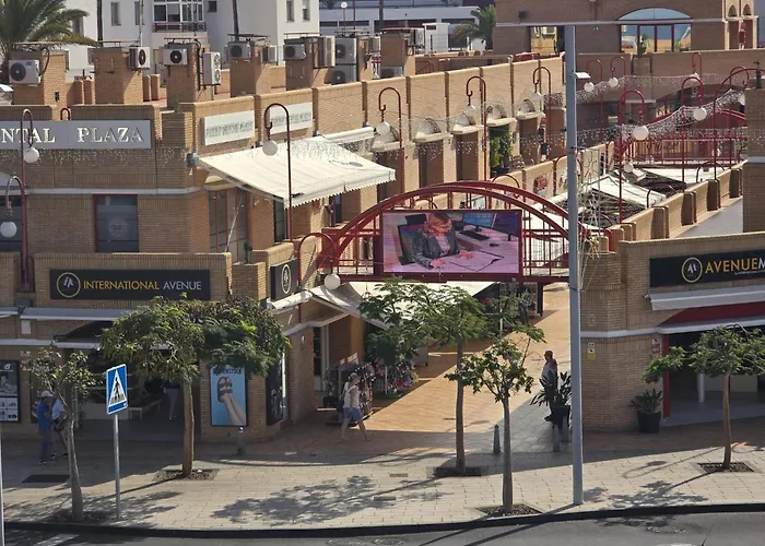 Aqua Sun Geranios By Helloapartments Apartment